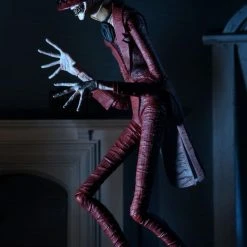 NECA The Conjuring Universe - Ultimate Crooked Man Actionfigur -Ubisoft News Geschäft 14880 7