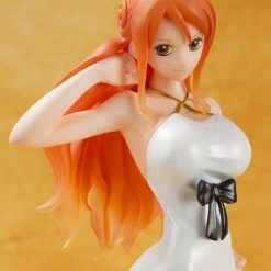 BAN DAI One Piece Figuarts Zero - Nami Film Gold Edition -Ubisoft News Geschäft 84d1d7a38e10d4e24d514839d5930f162131b43637b6e1feb3a1f0458ea68a8b