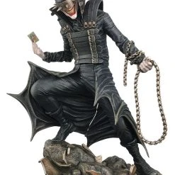 Diamond Select DC Gallery - Batman Comic Statue - Who Laughs
