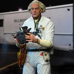 NECA Zurück In Die Zukunft - Doc Brown 1985 Ultimate Actionfigur -Ubisoft News Geschäft doc4 scaled 1