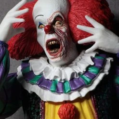 NECA IT - Ultimate Pennywise Actionfigur (1990 Miniseries) -Ubisoft News Geschäft fae626fa39271c5ecb9581a03e0b5d9d2de51501d04a913ade71bd9dfd92f5ac