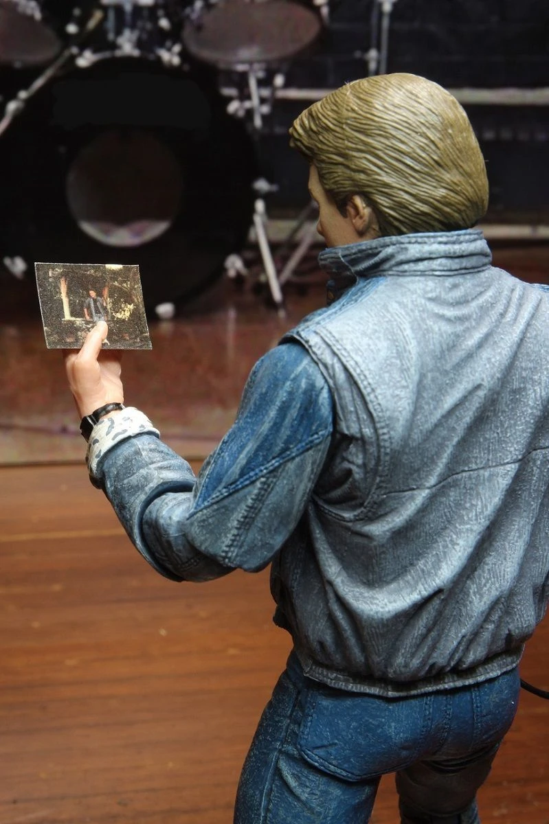 NECA Zurück In Die Zukunft - Marty McFly Ultimate Actionfigur (Audition) 11 NECA Zurück In Die Zukunft - Marty McFly Ultimate Actionfigur (Audition) – Bild 11