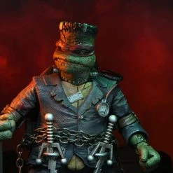 NECA Universal Monsters X TMNT - Ultimate Raphael Als Frankensteins Monster Figur -Ubisoft News Geschäft raph10 scaled 1