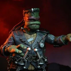 NECA Universal Monsters X TMNT - Ultimate Raphael Als Frankensteins Monster Figur -Ubisoft News Geschäft raph4 scaled 1